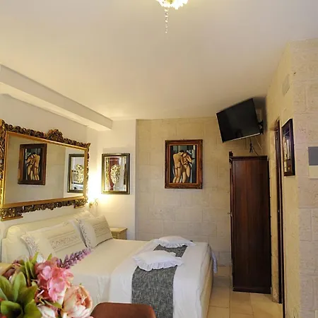 Bed and breakfast Gianluis 4*