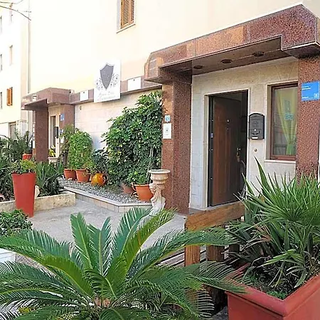 Gianluis Bed & Breakfast