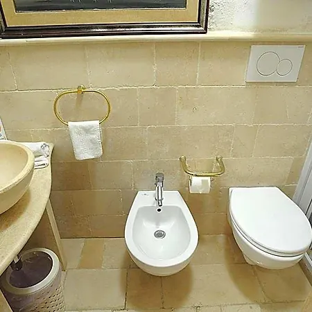 Gianluis Bed & Breakfast